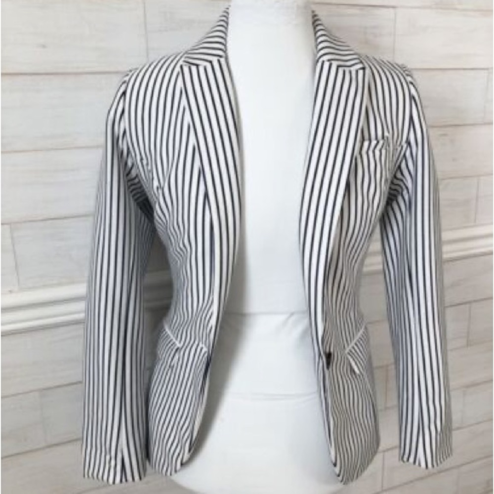 H&M Striped blazer